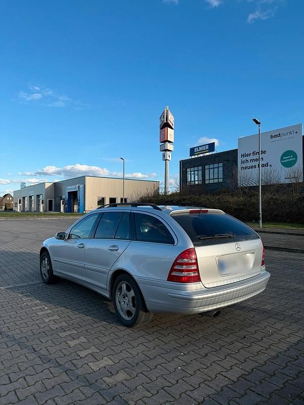 Gebraucht Mercedes C200 163 PS (119 kW) 2006 Silber Kombi
