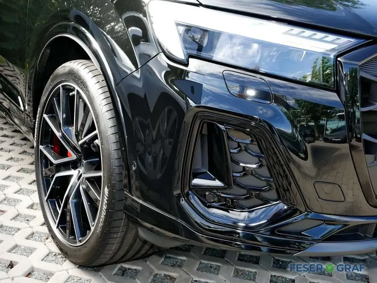 Usado Audi Q7 Ambiente 286 HP (210 kW) 2026 Preto SUV