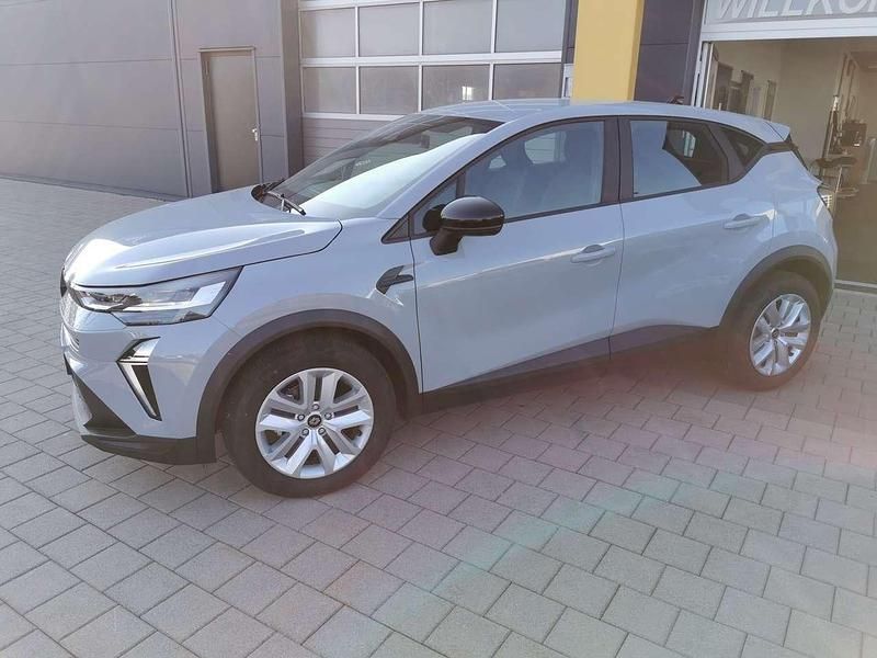 Second-hand Renault Captur Evolution 91 CP (66 kW) 2024 Gri SUV