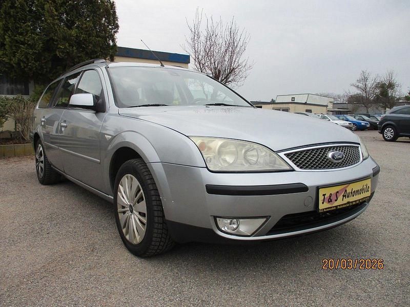 Gebraucht Ford Mondeo Ghia 125 PS (91 kW) 2003 Silber Kombi