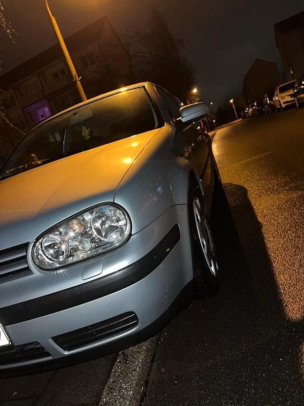 Gebraucht VW Golf IV 102 PS (75 kW) 2001 Silber Kombi