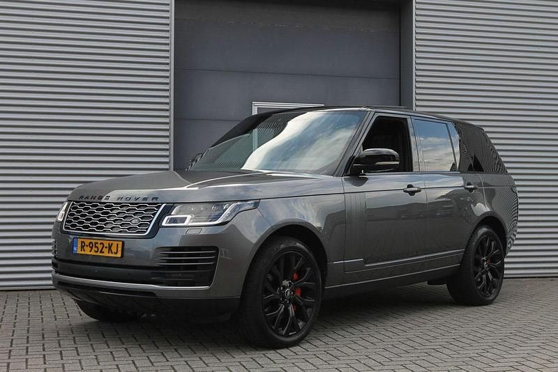 Grau Gebraucht 2020 Land Rover Range Rover Vogue SUV | 52.999 € (Guter Preis) - Bild 1/4