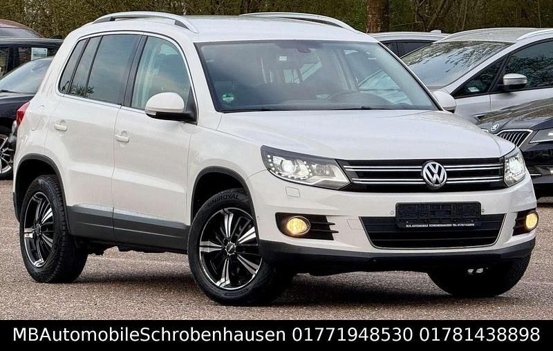 Weiß Gebraucht 2011 VW Tiguan Sportline SUV | 8.999 € (Guter Preis) - Bild 1/3