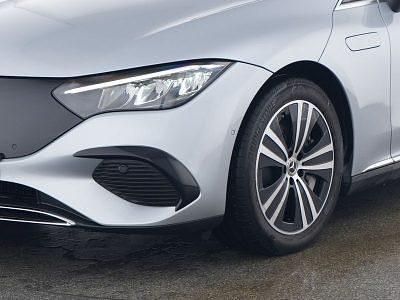 Gebraucht Mercedes EQE300 Advanced Plus 180 kW (245 PS) 2024 Schwarz Limousine