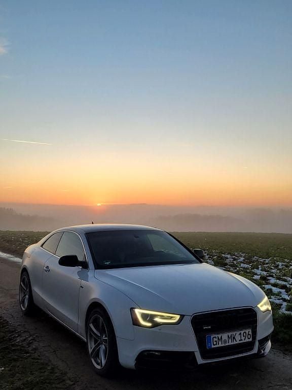 Gebraucht Audi A5 S-Line 211 PS (155 kW) 2013 Weiß Coupé