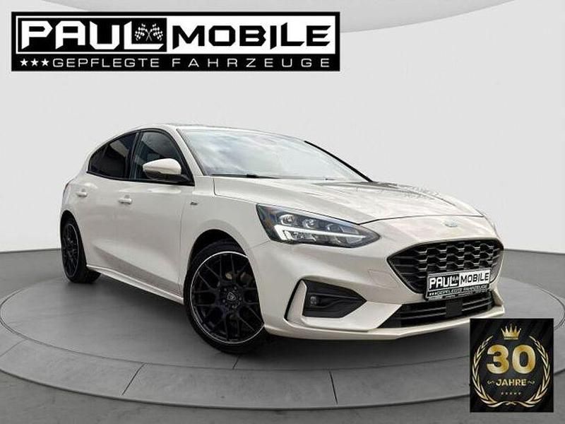 Second-hand Ford Focus ST-Line 120 CP (88 kW) 2020 Alb Berlinǎ