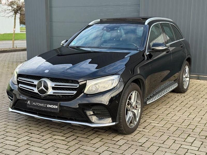 Schwarz Gebraucht 2016 Mercedes GLC250 AMG line SUV | 22.990 € (Fairer Preis) - Bild 1/4
