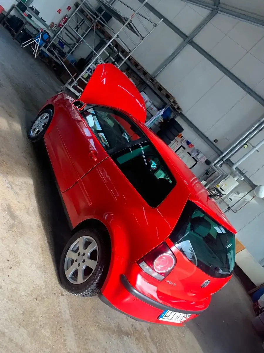 Gebraucht VW Polo 55 PS (40 kW) 2007 Rot Kleinwagen