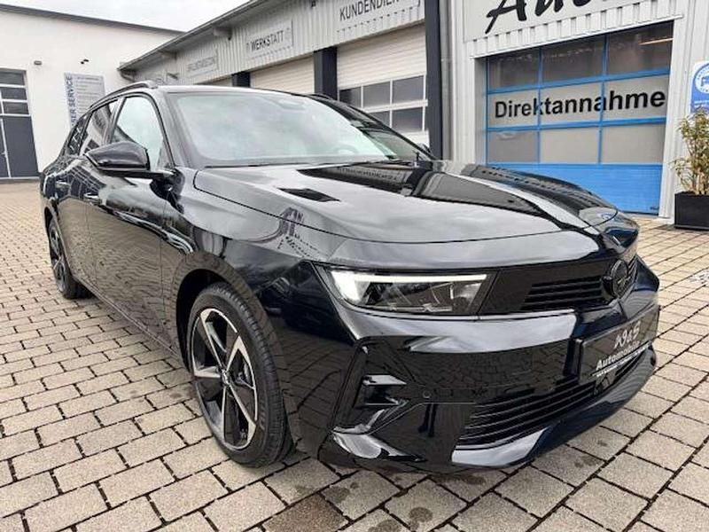 Neu Opel Astra 131 PS (96 kW) 2025 Karbon schwarz Kombi