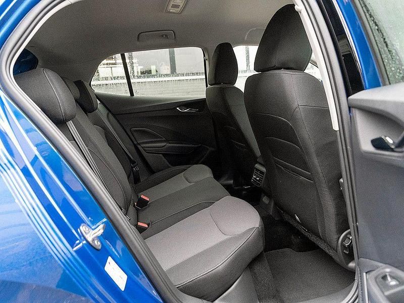 Gebraucht Skoda Fabia Tour 95 PS (69 kW) 2025 Blau Limousine