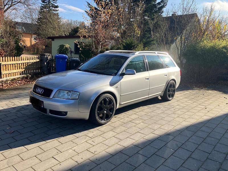 Silber Gebraucht 2001 Audi A6 Kombi | 4.500 € (Teuer) - Bild 1/4
