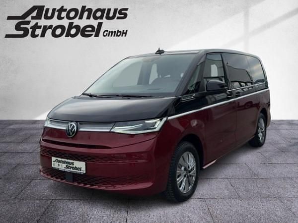 Schwarz (deep black/fortanarot) Neu 2025 VW Multivan Style Van | 81.950 € - Bild 1/4