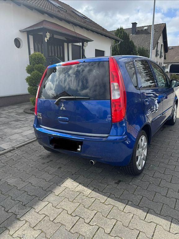 Gebraucht Mitsubishi Colt Motion 95 PS (69 kW) 2007 Blau Van / Kleinbus