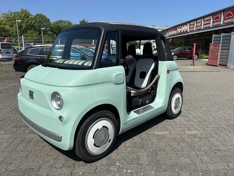 Grün Neu 2025 Fiat Topolino Dolcevita Kleinwagen | 10.490 € - Bild 1/4