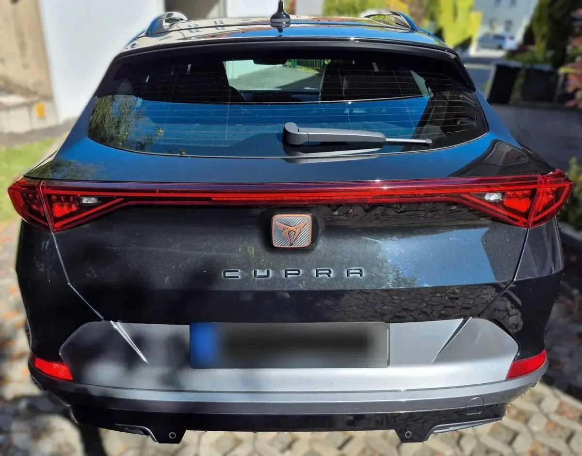 Używany Cupra Formentor 204 KM (150 kW) 2022 Czarny SUV