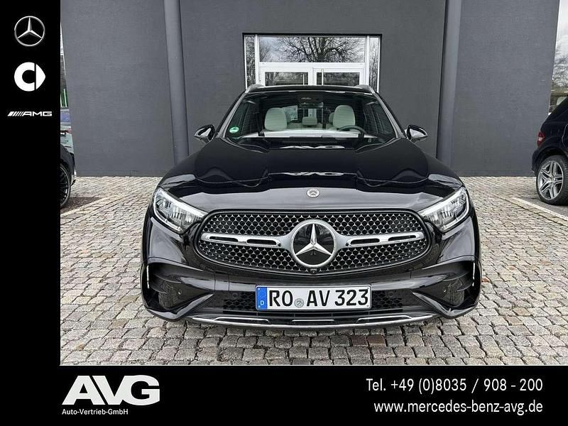 Gebraucht Mercedes GLC200 Advanced Plus 163 PS (119 kW) 2026 Schwarz SUV
