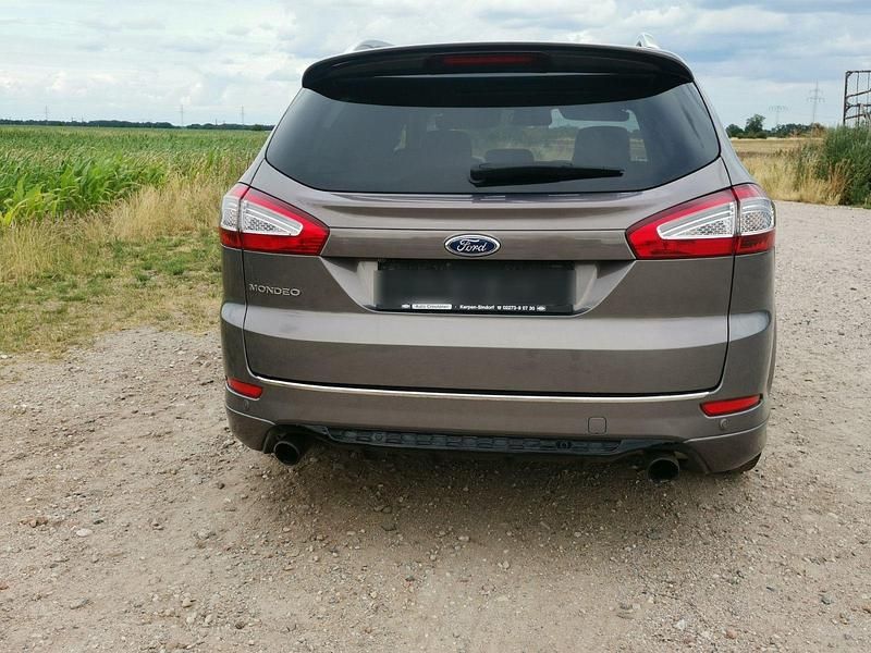 Gebraucht Ford Mondeo Titanium S 239 PS (175 kW) 2011 Braun Kombi
