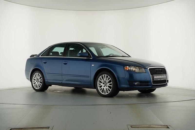 Gebraucht Audi A4 Ambiente 200 PS (147 kW) 2005 Mauritiusblau perleffekt Limousine