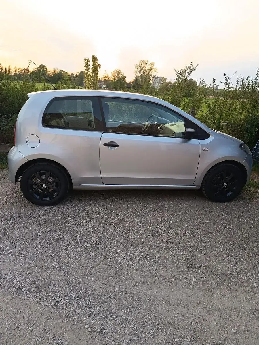 Second-hand Skoda Citigo 60 CP (44 kW) 2012 Argintiu Hatchback