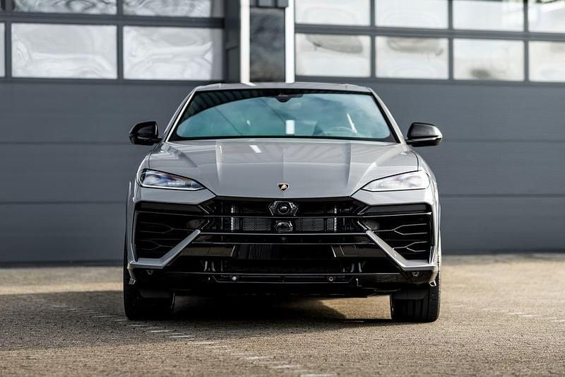 Neu Lamborghini Urus 799 PS (587 kW) 2025 Grau SUV