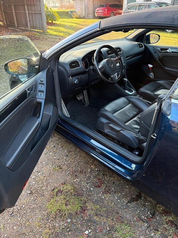 Gebraucht VW Golf Cabriolet 160 PS (117 kW) 2013 Blau Cabrio