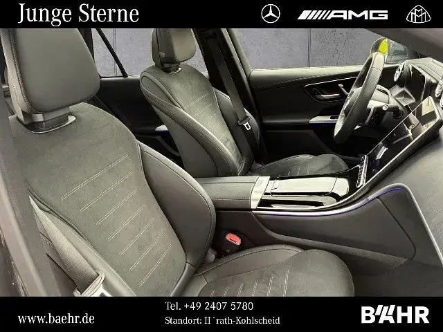 Gebraucht Mercedes GLC300 269 PS (197 kW) 2023 SUV
