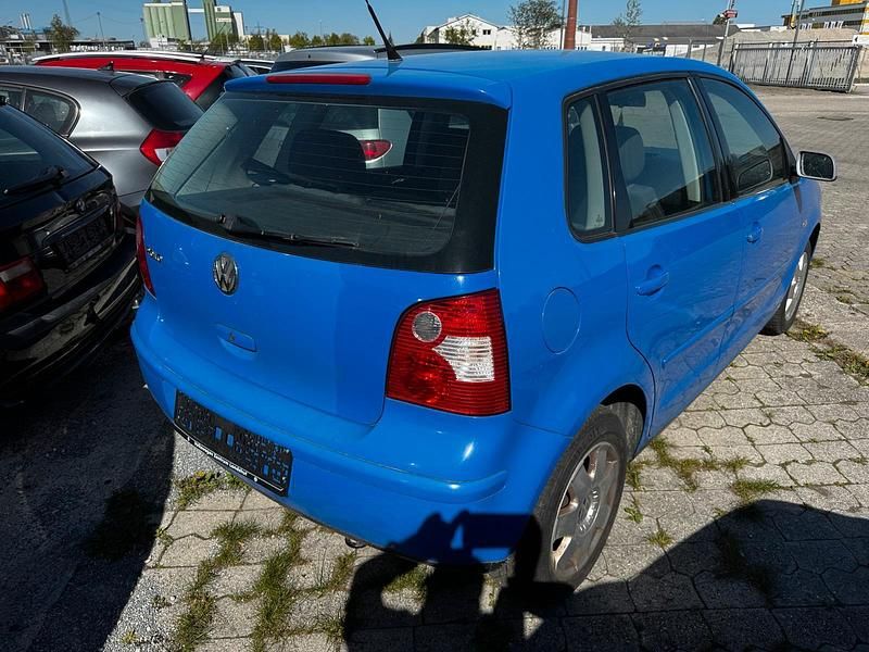 Brugt VW Polo 75 HK (55 kW) 2001 Blå Hatchback