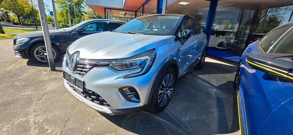 Occasion Renault Captur Initiale Paris 91 ch (66 kW) 2021 Argent SUV