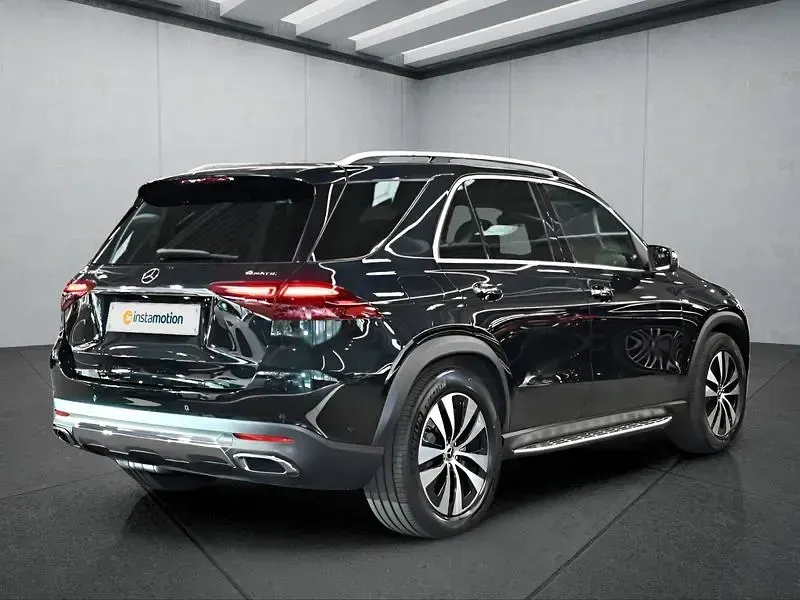 Gebraucht Mercedes GLE350 333 PS (244 kW) 2025 Grün SUV