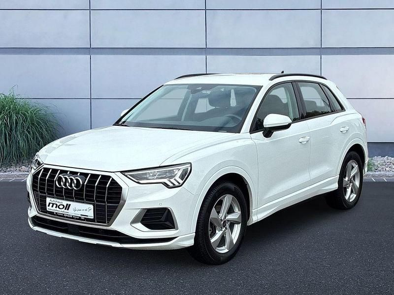 Weiß Gebraucht 2023 Audi Q3 Advanced Plus SUV | 30.950 € (Guter Preis) - Bild 1/4