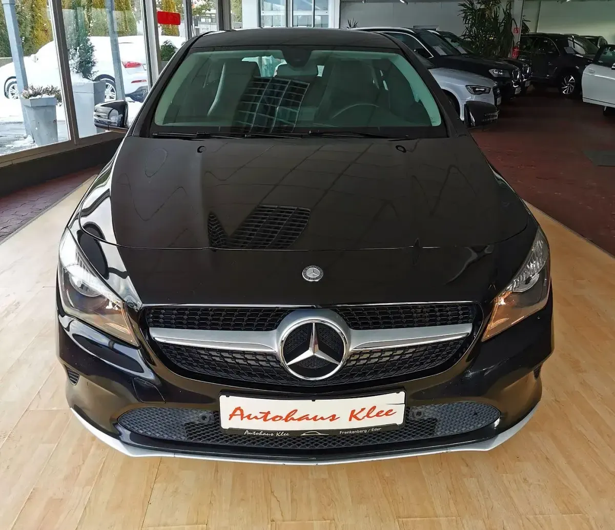 Gebraucht Mercedes CLA200 136 PS (100 kW) 2016 Nachtschwarz Coupé