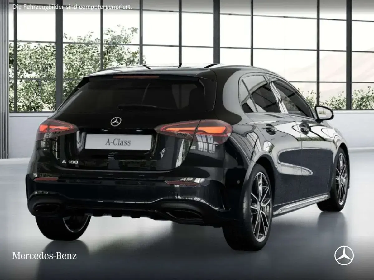 Gebraucht Mercedes A180 AMG 136 PS (100 kW) 2026 Schwarz Limousine