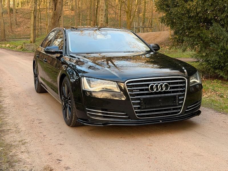 Second-hand Audi A8 351 CP (258 kW) 2011 Negru Berlinǎ