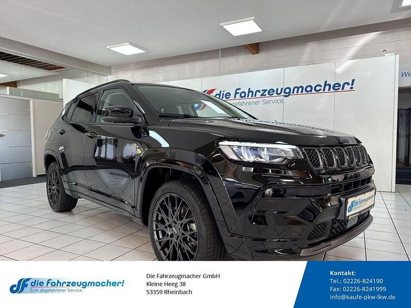 Schwarz Gebraucht 2022 Jeep Compass SUV | 24.988 € (Guter Preis) - Bild 1/4