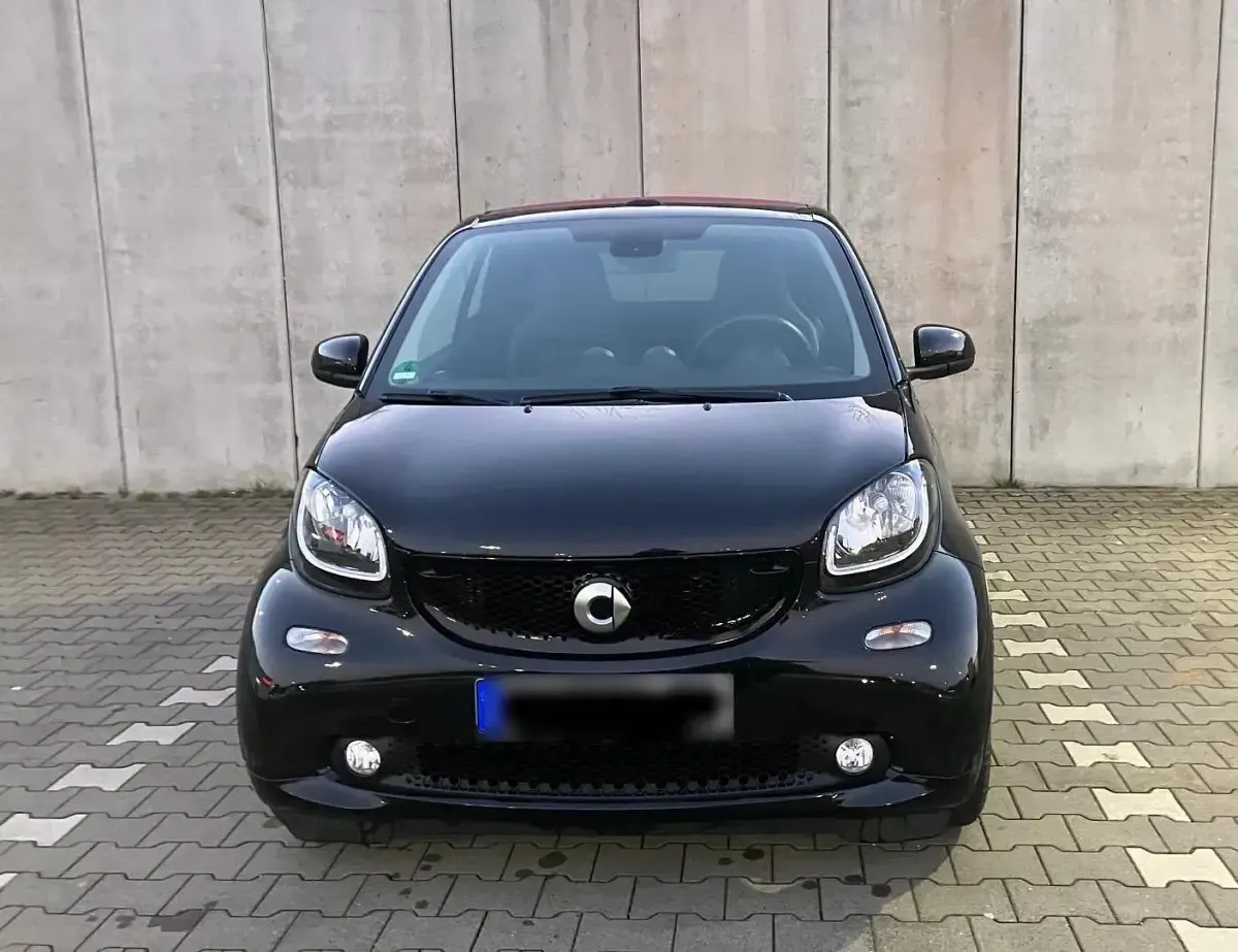 Używany Smart ForTwo Cabrio 71 KM (52 kW) 2017 Czarny Kabriolet