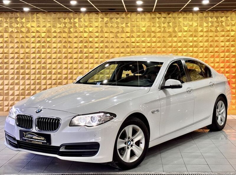 Mineralweiss metallic Gebraucht 2015 BMW 530 Sport Line Limousine | 17.500 € (Guter Preis) - Bild 1/4