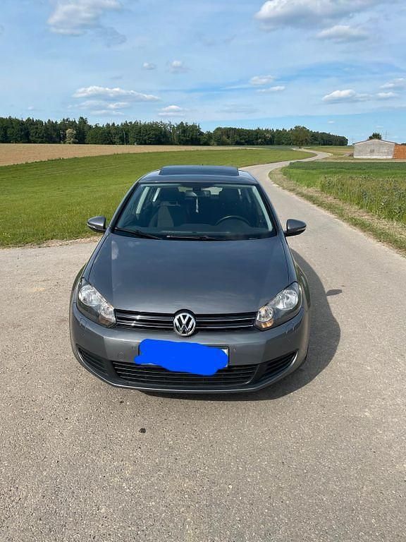 Gebraucht 2010 VW Golf VI Comfortline Kleinwagen | 5.499 € (Fairer Preis) - Bild 1/4