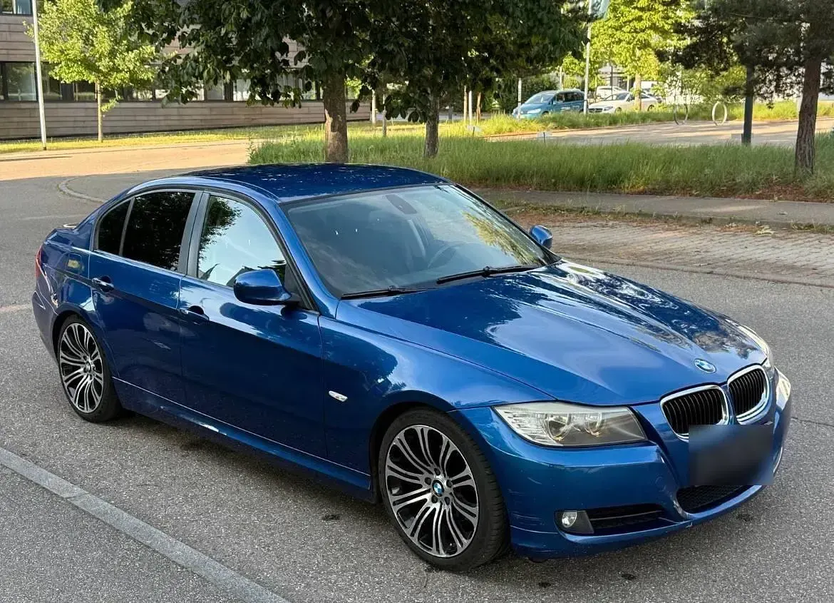 Gebraucht BMW 318 Shadowline 143 PS (105 kW) 2008 Blau Limousine