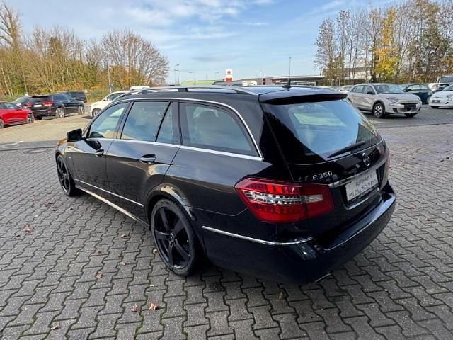 Usata Mercedes E350 231 CV (169 kW) 2010 Nero Station wagon