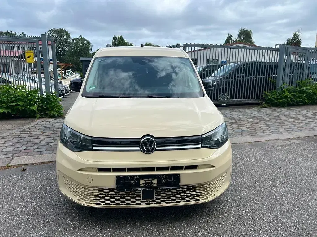 Gebraucht VW Caddy Maxi 122 PS (89 kW) 2022 Beige Van / Kleinbus