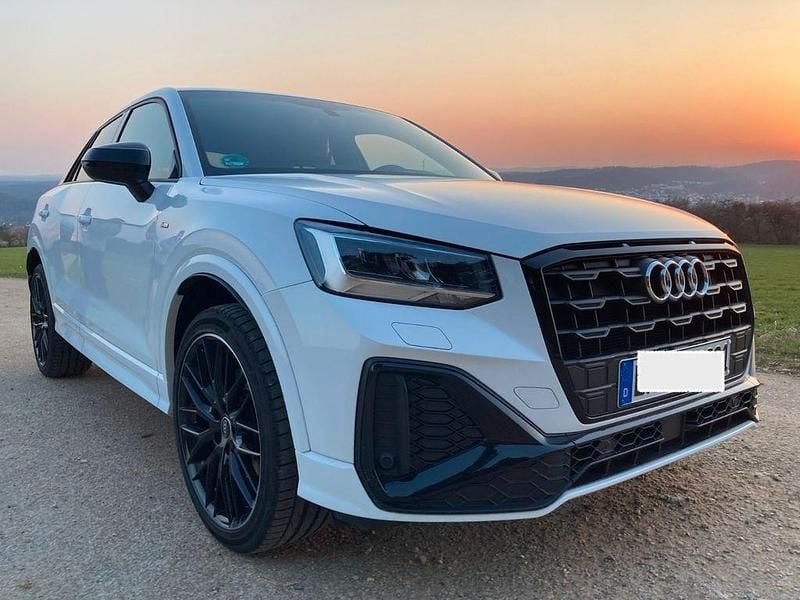 Gebraucht Audi Q2 S-Line 150 PS (110 kW) 2021 Weiß SUV