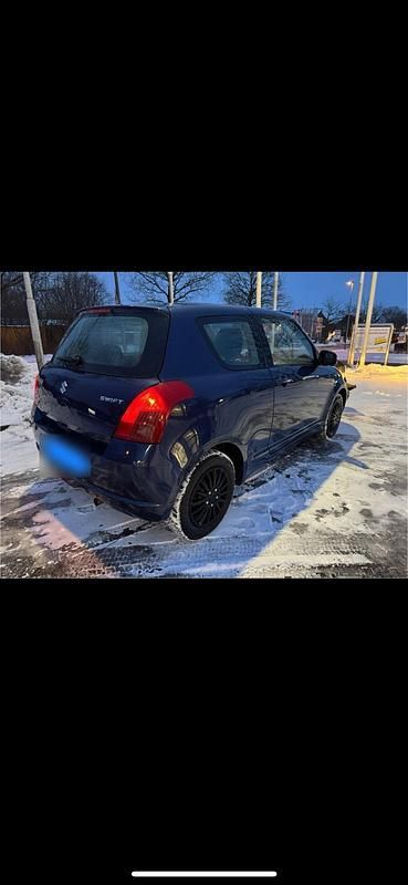 Gebraucht Suzuki Swift 92 PS (67 kW) 2007 Blau Kleinwagen
