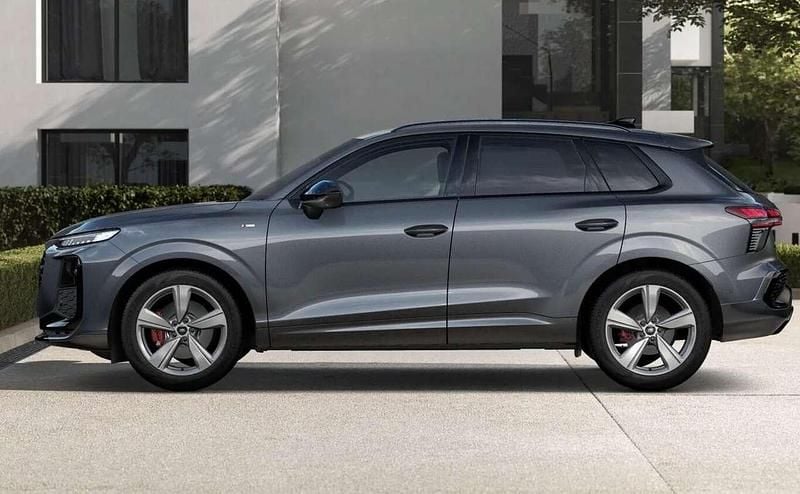 Daytonagrau perleffekt Neu 2025 Audi Q3 S-Line SUV | 53.475 € (Fairer Preis) - Bild 1/3