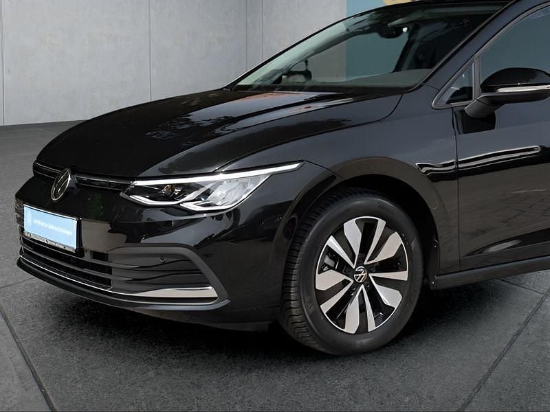 Schwarz Gebraucht 2024 VW Golf VIII Kleinwagen | 24.749 € (Guter Preis) - Bild 1/4