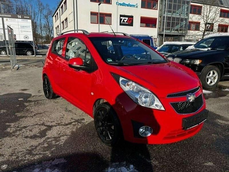 Gebraucht Chevrolet Spark LS 82 PS (60 kW) 2010 Super red Kleinwagen