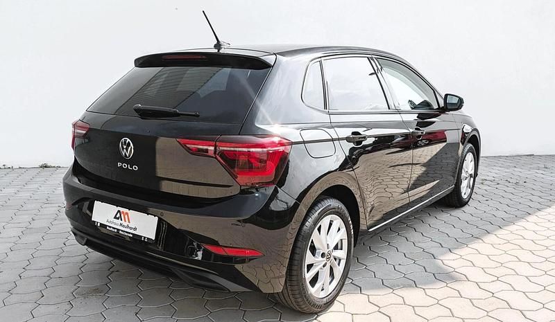 Gebraucht VW Polo Style 95 PS (69 kW) 2024 Deep black perleffekt Limousine