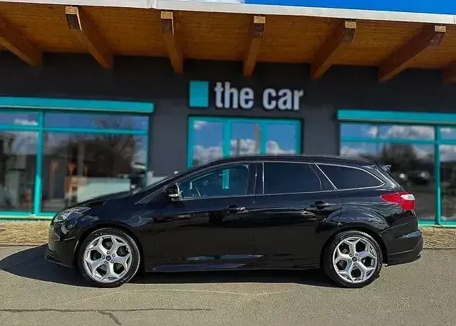 Używany Ford Focus ST 250 KM (183 kW) 2014 Czarny Kombi