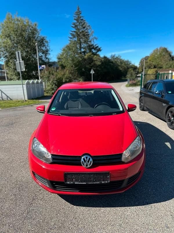 Rot Gebraucht 2009 VW Golf VI Kleinwagen | 2.990 € (Superpreis) - Bild 1/4