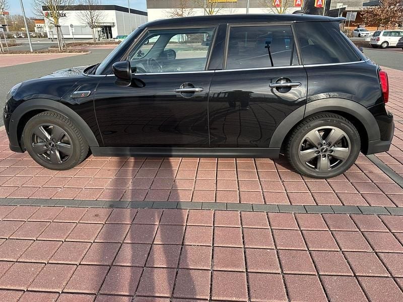 Usata Mini Cooper S 178 CV (130 kW) 2022 Nero Utilitaria