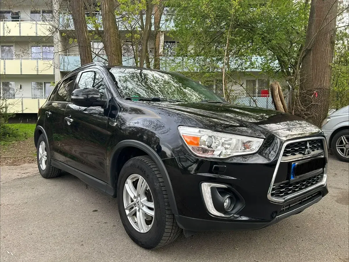 Gebraucht Mitsubishi ASX Diamant Edition 150 PS (110 kW) 2015 Schwarz SUV